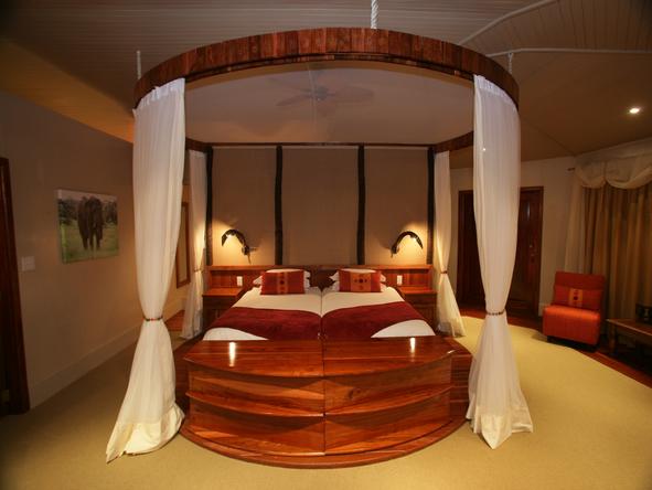 Ntwala Island Lodge - bedroom